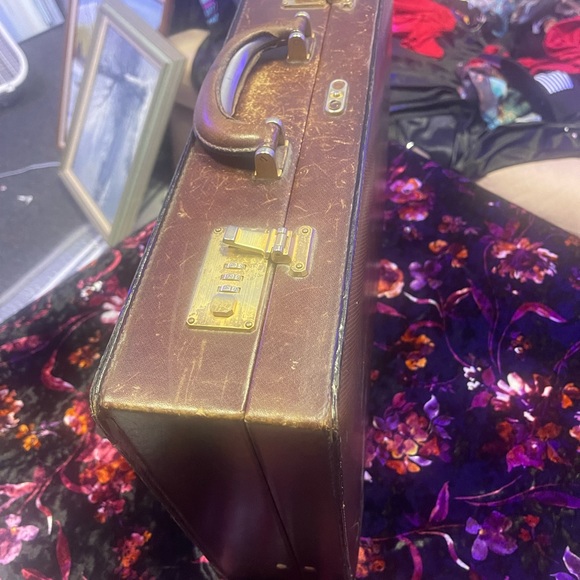 1960s Bottega Venetta briefcase - Picture 6 of 7